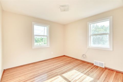 Tiny photo for 1815 Woodard Road, Webster, NY 14580 (MLS # R1680349)