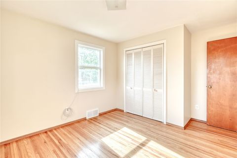 Tiny photo for 1815 Woodard Road, Webster, NY 14580 (MLS # R1680349)