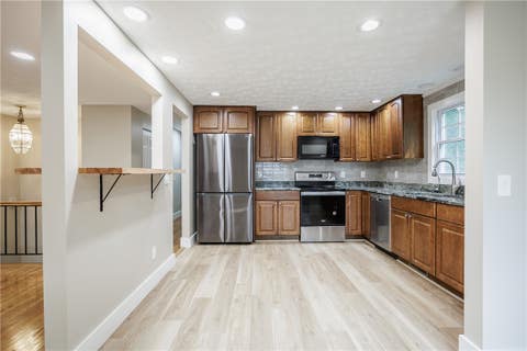 Tiny photo for 24 Carriage Court, Pittsford, NY 14534 (MLS # R1702222)