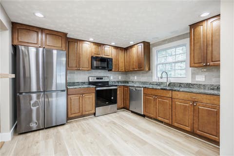 Tiny photo for 24 Carriage Court, Pittsford, NY 14534 (MLS # R1702222)