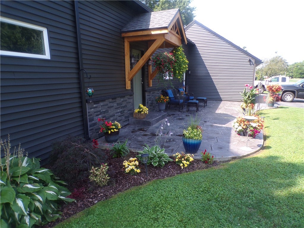 579 Morton Road