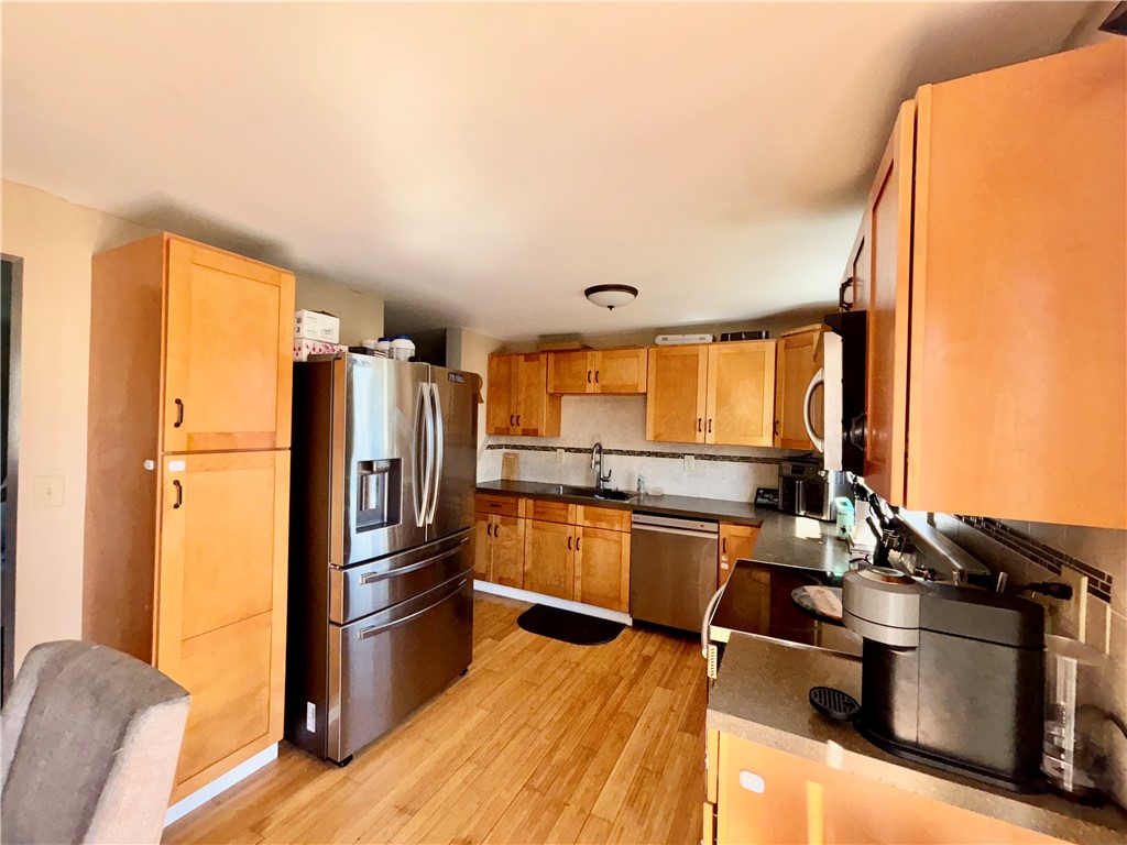 4170 Torrey Lane, Clay, New York image 12