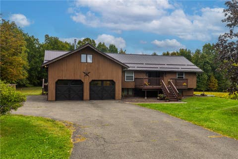 Photo for 164 E Sullivanville Road