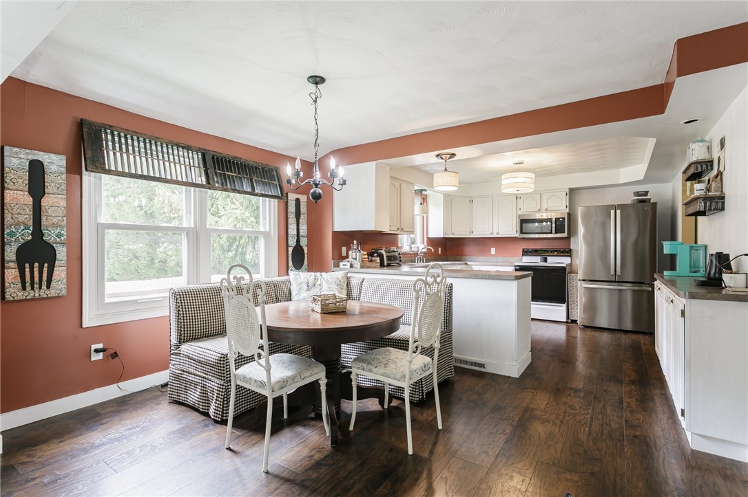 80 Havenshire Road, Penfield, New York image 12