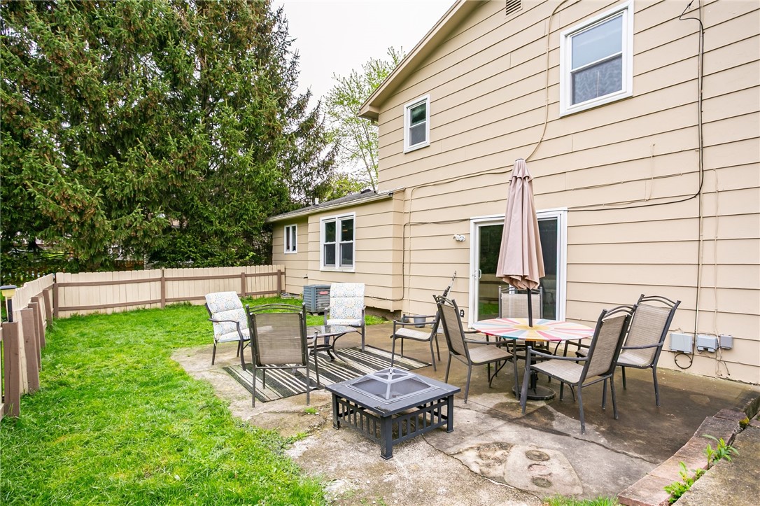 80 Havenshire Road, Penfield, New York image 37