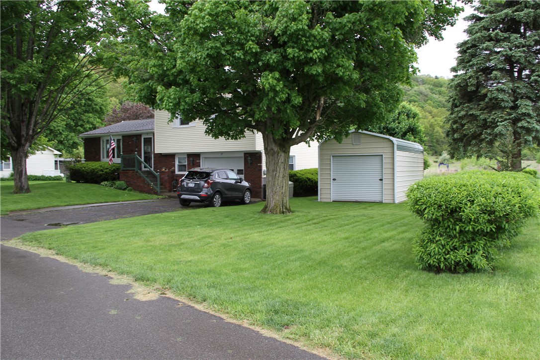17 Hillview Drive, Bath, New York image 2
