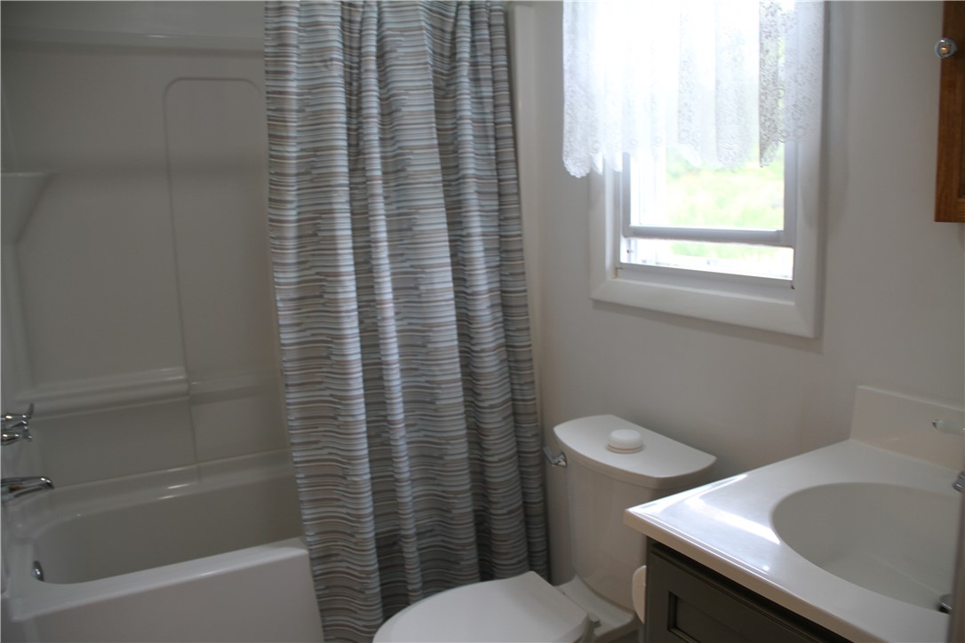 17 Hillview Drive, Bath, New York image 20