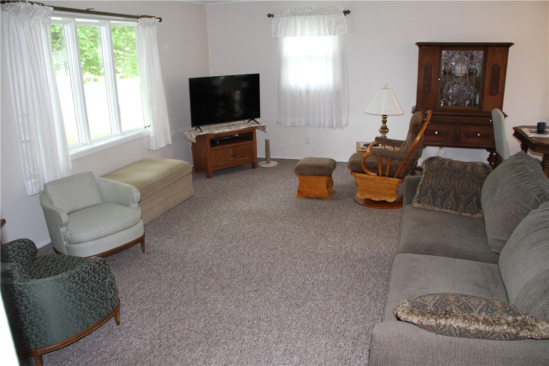17 Hillview Drive, Bath, New York image 7