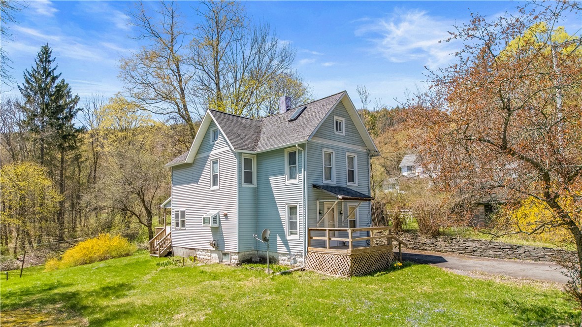 211 Old Prospect Avenue, Walton, New York image 2