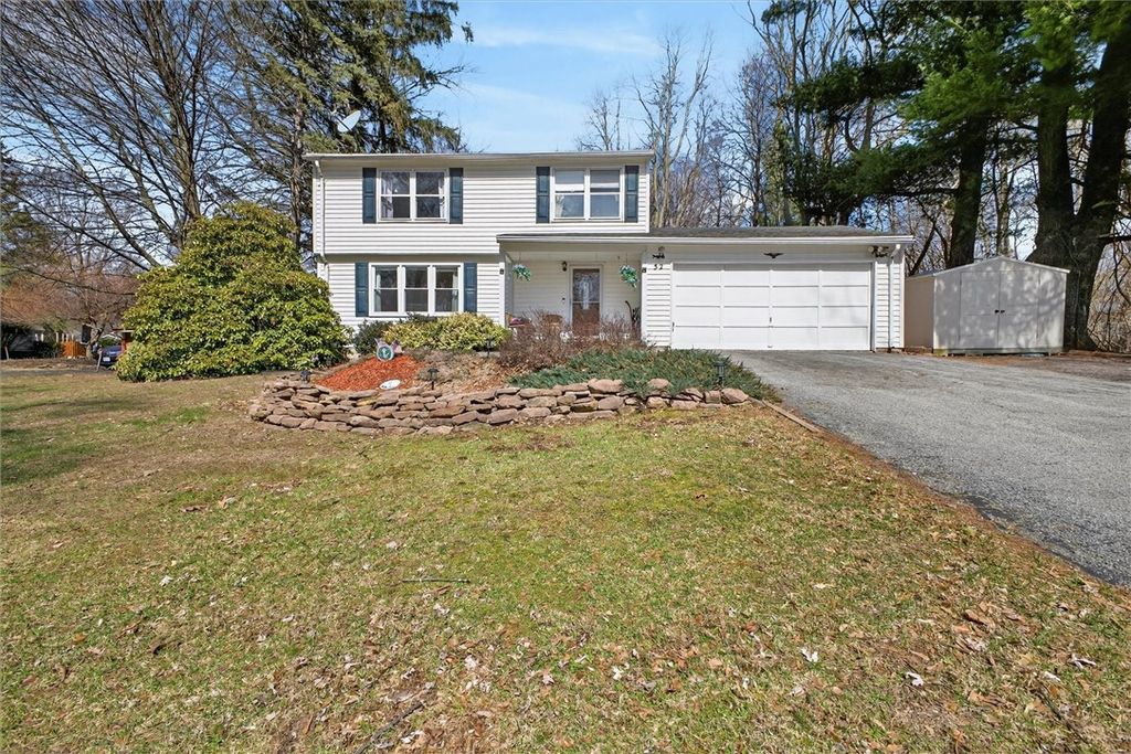 Photo of 52 Chestnut Ridge Road, Chili, NY 14624 (MLS # R1668931)