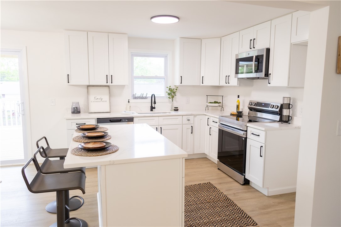 138 Churchill Drive, Greece, New York image 10