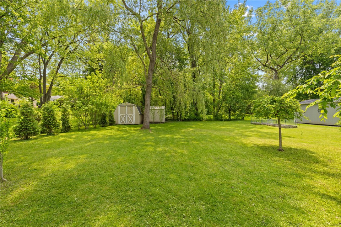 31 Rowley Dr Dr, Gates, New York image 37