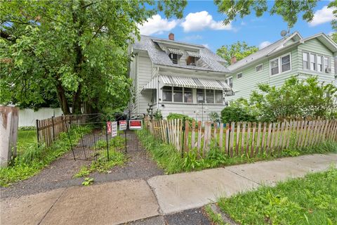 Homes For Sale - 48 Garnet Street<br/> Rochester, NY 14609