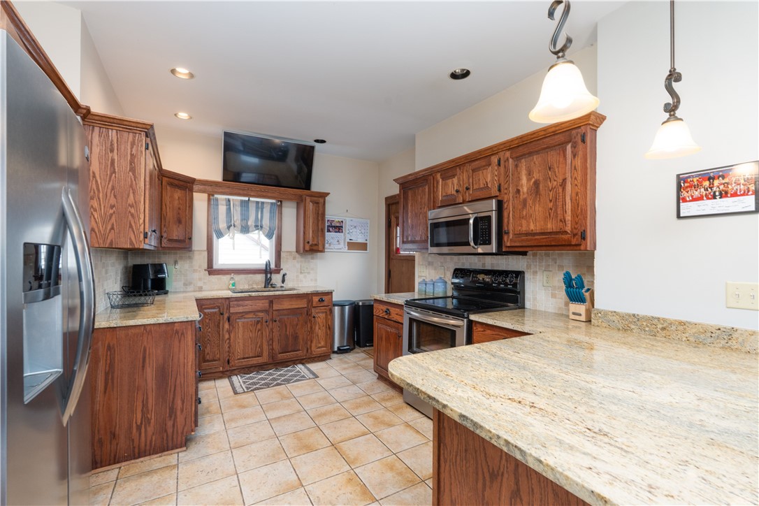11 Collier Street, Hornell, New York image 14