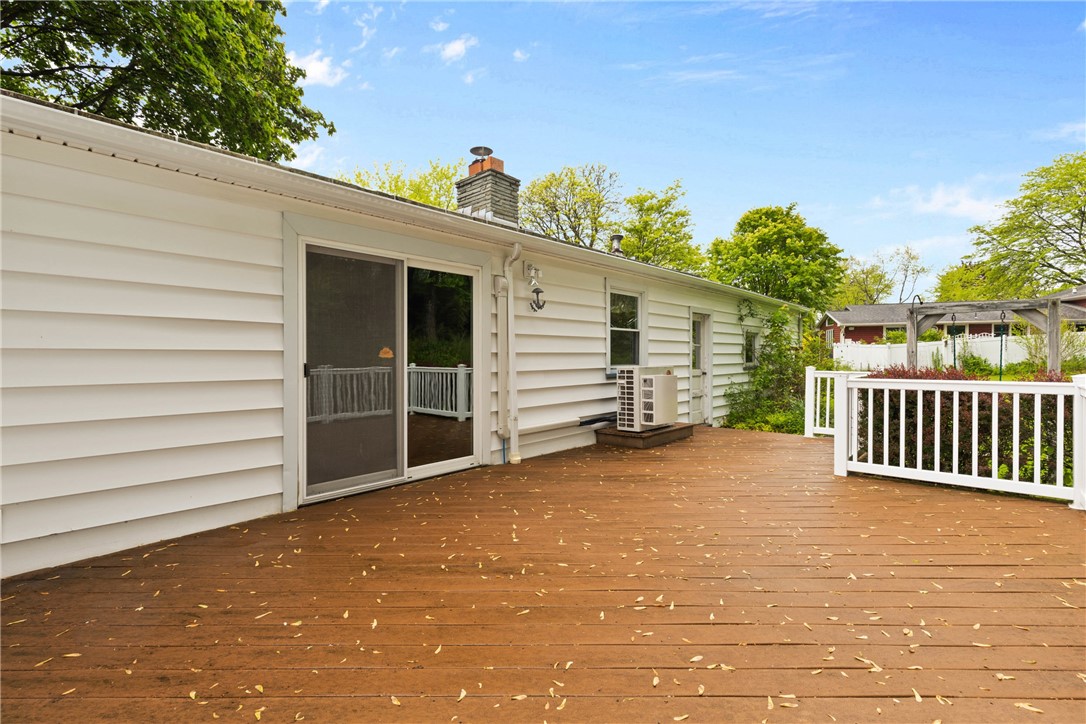 136 Cranbrooke Drive, Irondequoit, New York image 38