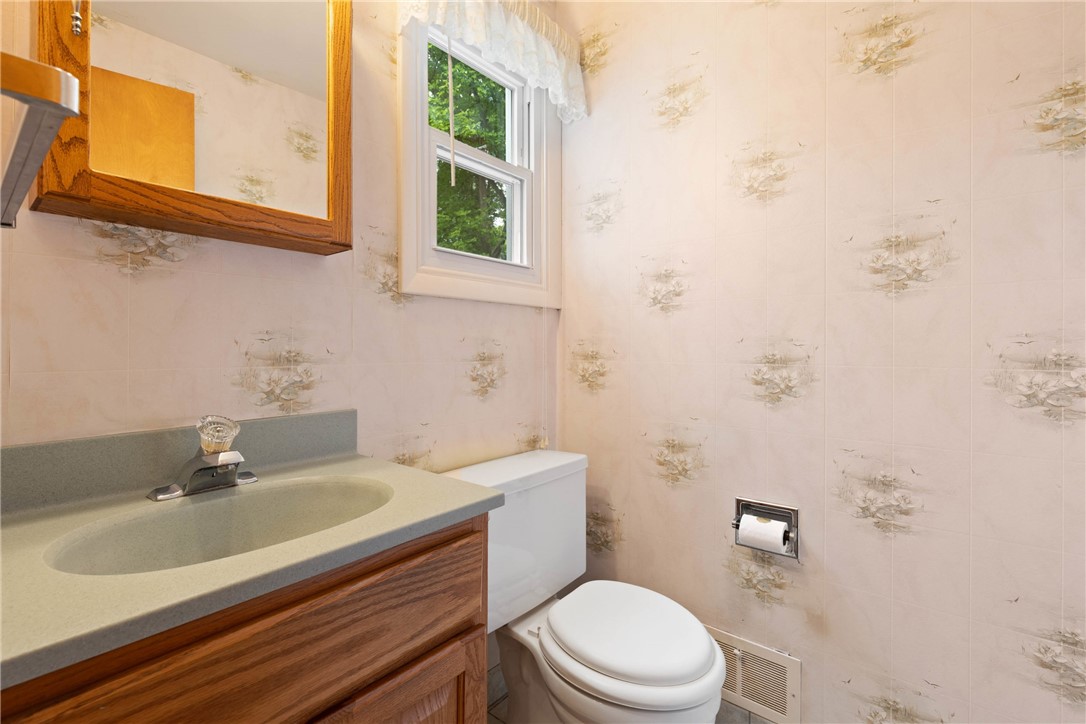 136 Cranbrooke Drive, Irondequoit, New York image 27