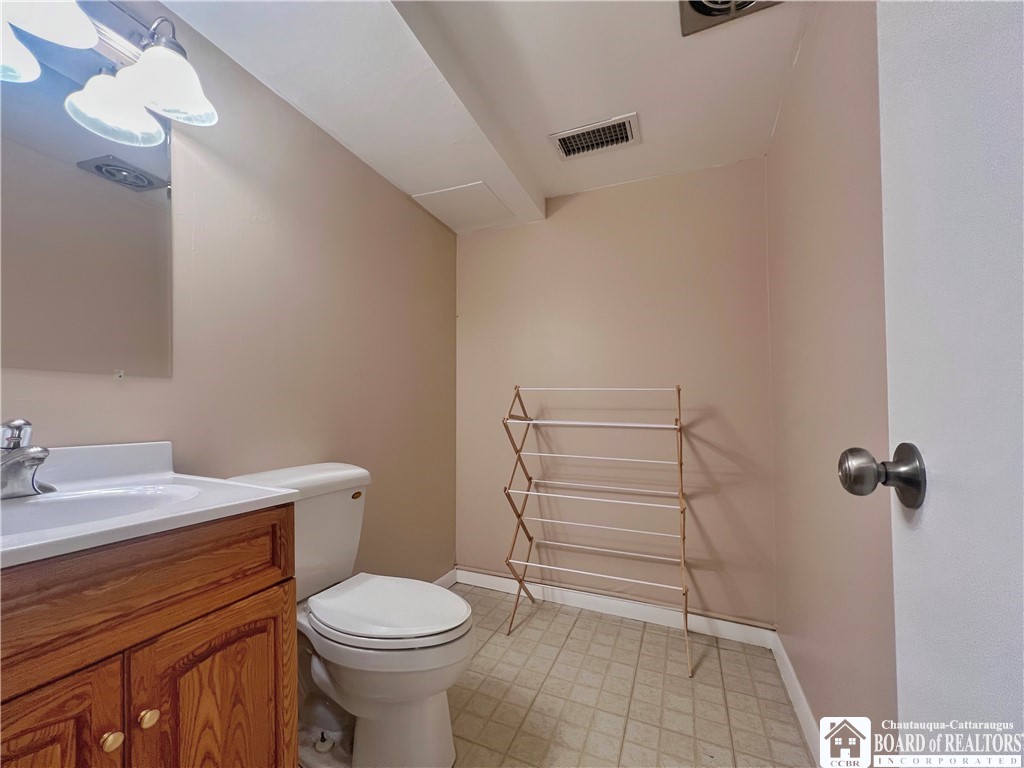 203 Myrtle Street, Jamestown, New York image 26