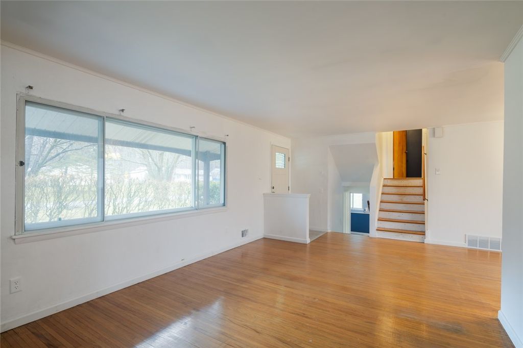 Photo of 287 Wildbriar Road, Henrietta, NY 14623 (MLS # R1668534)