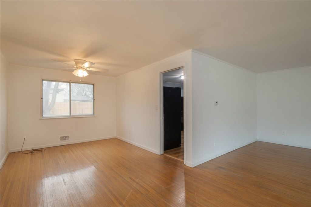 Photo of 287 Wildbriar Road, Henrietta, NY 14623 (MLS # R1668534)