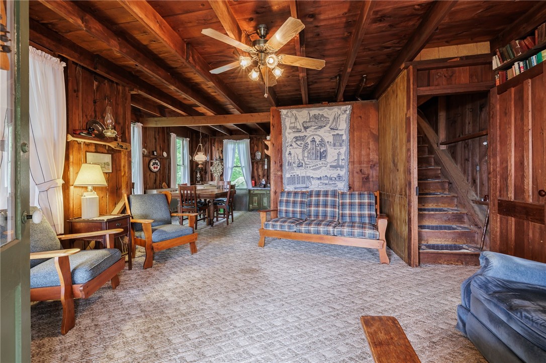 7732 Lake Bluff