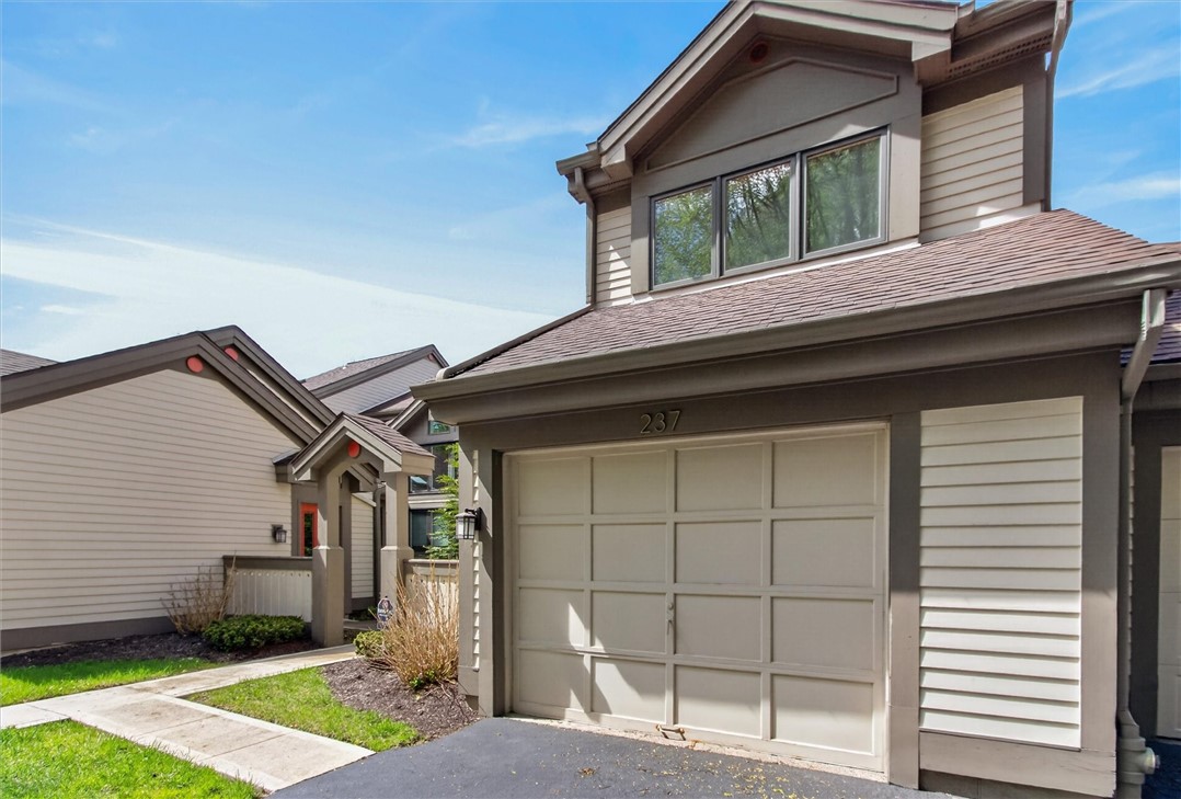 237 Highland Parkway