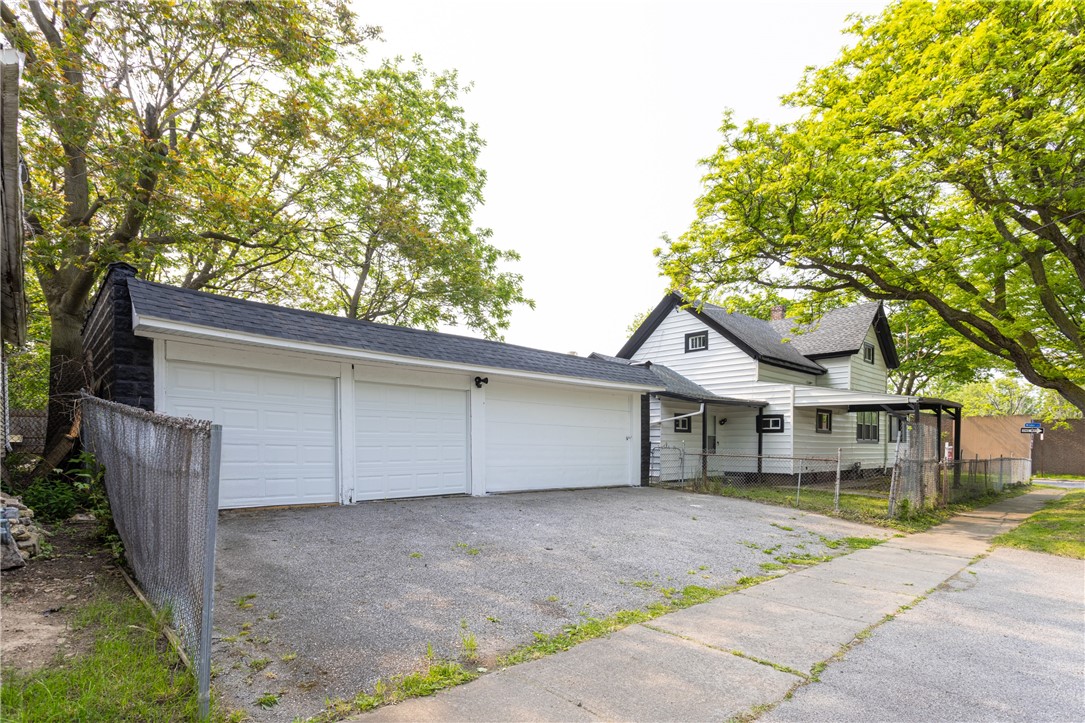 225 Wilder St St, Rochester, New York image 3