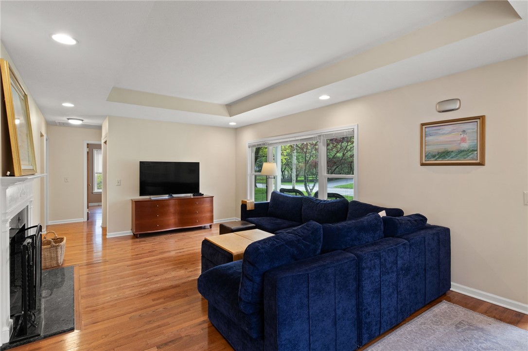 49 Rand Place, Pittsford, New York image 7
