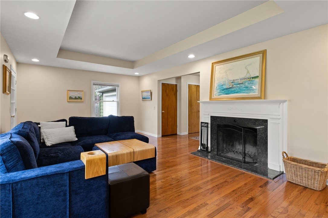 49 Rand Place, Pittsford, New York image 9