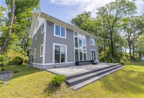 Tiny photo for 673 Seneca Road, Irondequoit, NY 14622 (MLS # R1692267)