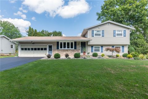 Homes For Sale - 29 Marlands Rd Rd<br/> Gates, NY 14624