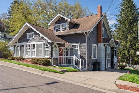 Homes For Sale - 37 W Vanscoter Street<br/> Steuben County, Hornell, NY 14843