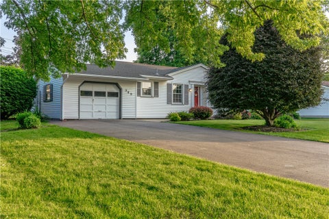 Homes For Sale - 389 Kartes Drive<br/> Greece, NY 14616
