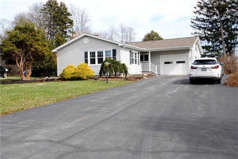 Photo for 38 Westview Crescent