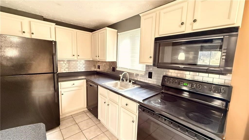 275 Owens Road 136