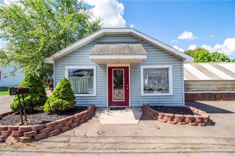 922 Spruce Street Elmira NY 14904