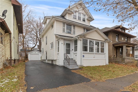 Homes For Sale - 43 Stanfield Terrace<br/> Monroe County, Rochester, NY 14619