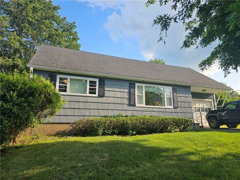 Photo of 7 Sunset Drive, Norwich, NY 13815 (MLS # R1559676)