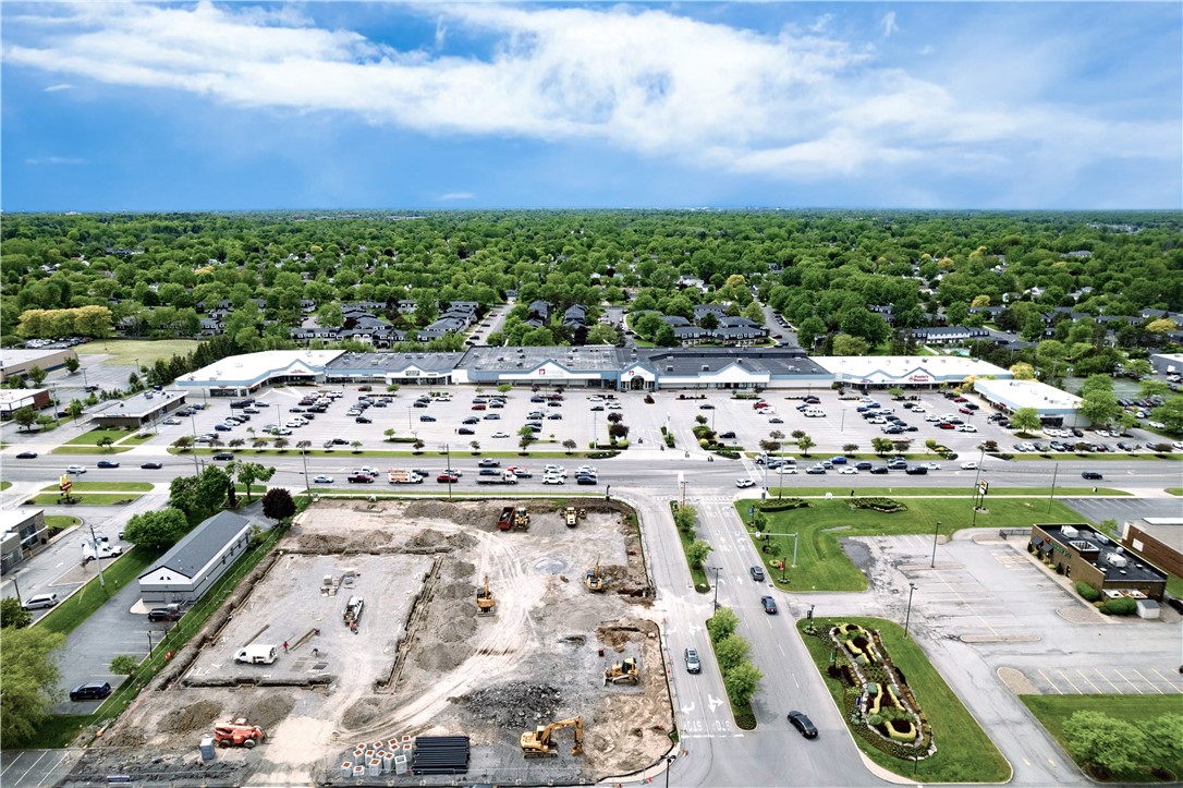 7864-8020 transit road