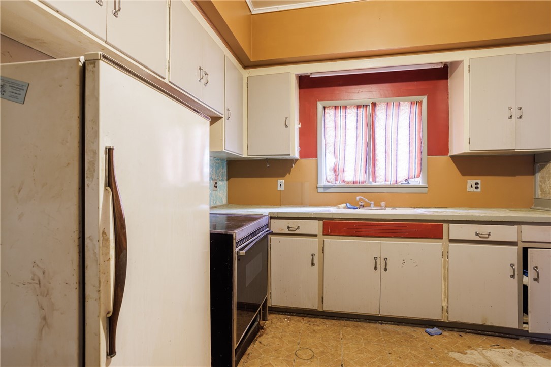 165 Parkside Avenue, Rochester, New York image 15