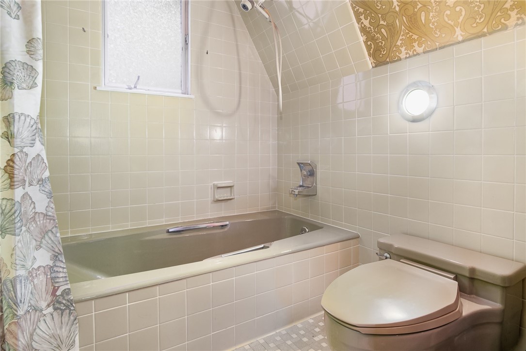 500 Saint Joseph Street, Irondequoit, New York image 26