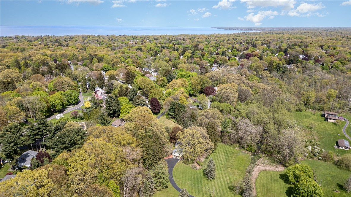 500 Saint Joseph Street, Irondequoit, New York image 46