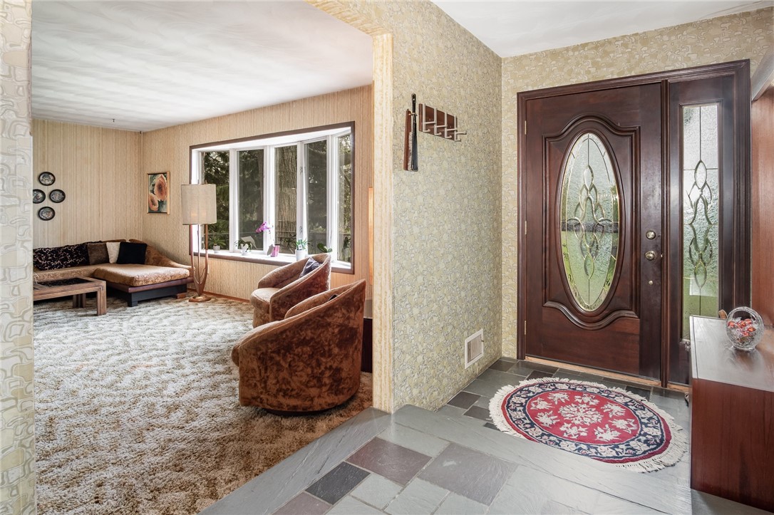 500 Saint Joseph Street, Irondequoit, New York image 8