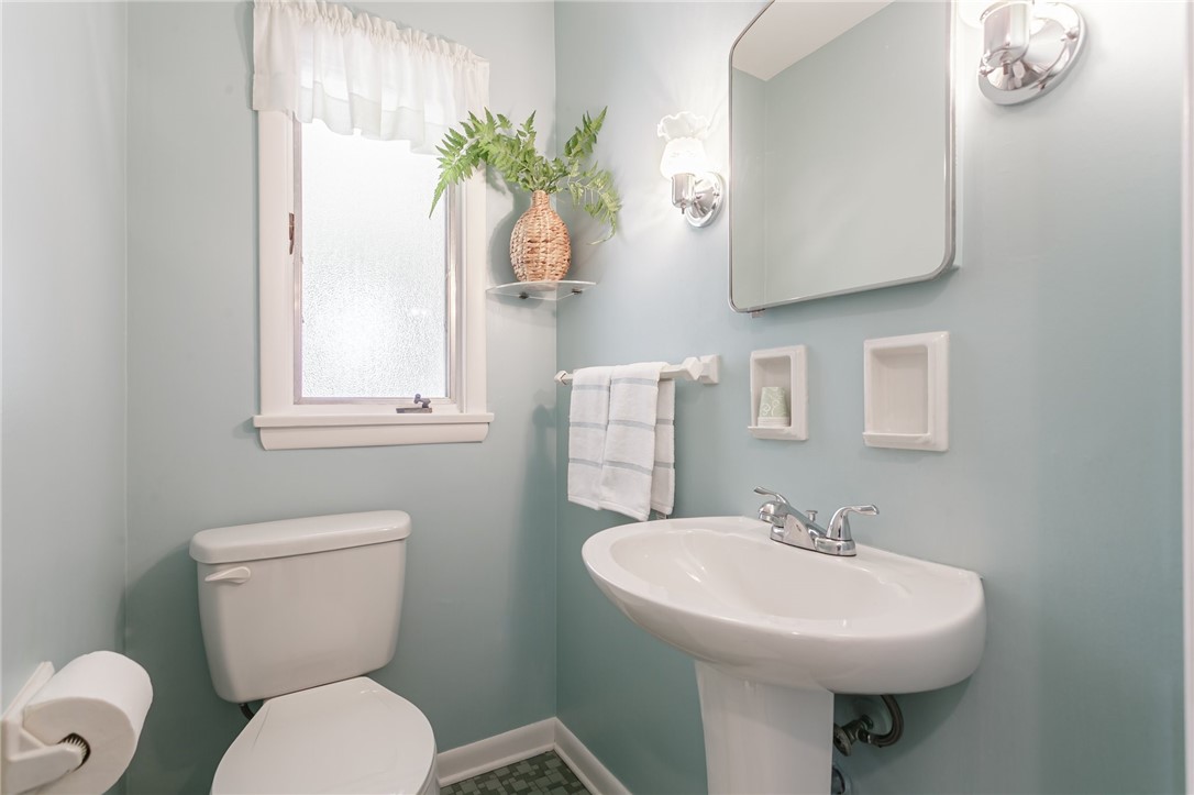 16 Club Drive, Irondequoit, New York image 41