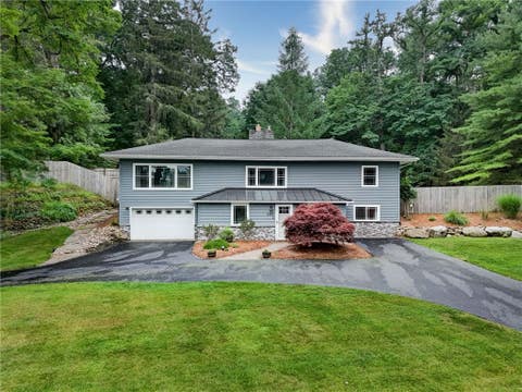 Homes For Sale - 1193 Marsh Road<br/> Monroe County, Pittsford, NY 14534