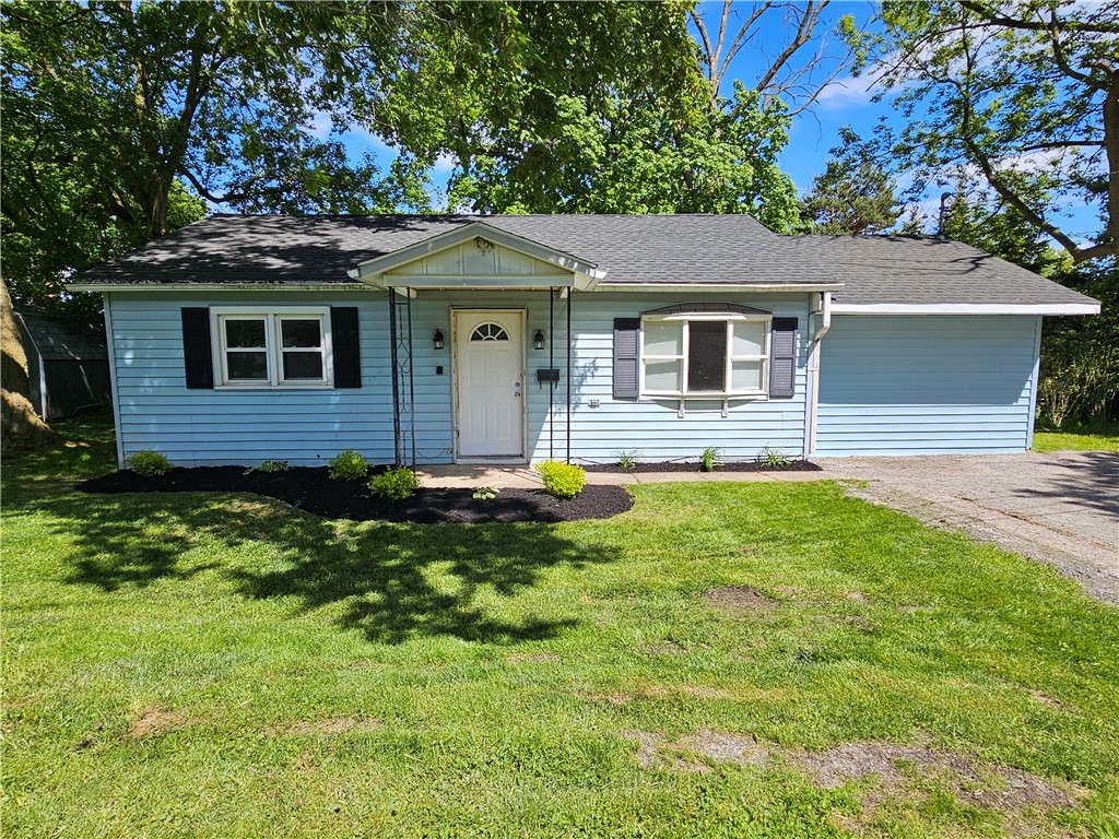 1 Haxton Lane, Oakfield, New York image 1