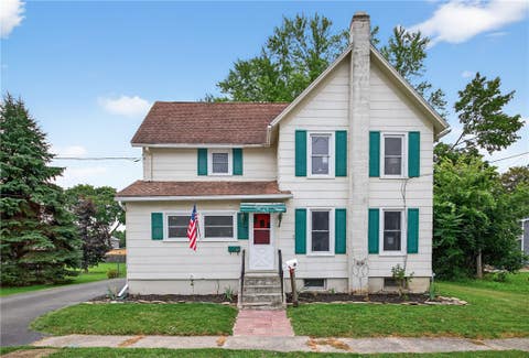 Photo for 205 Chestnut Street