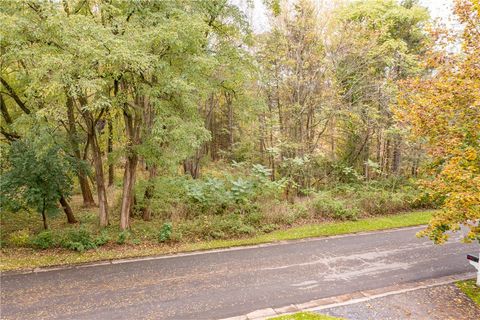 3 Surrey Hill Lane Pittsford NY 14534