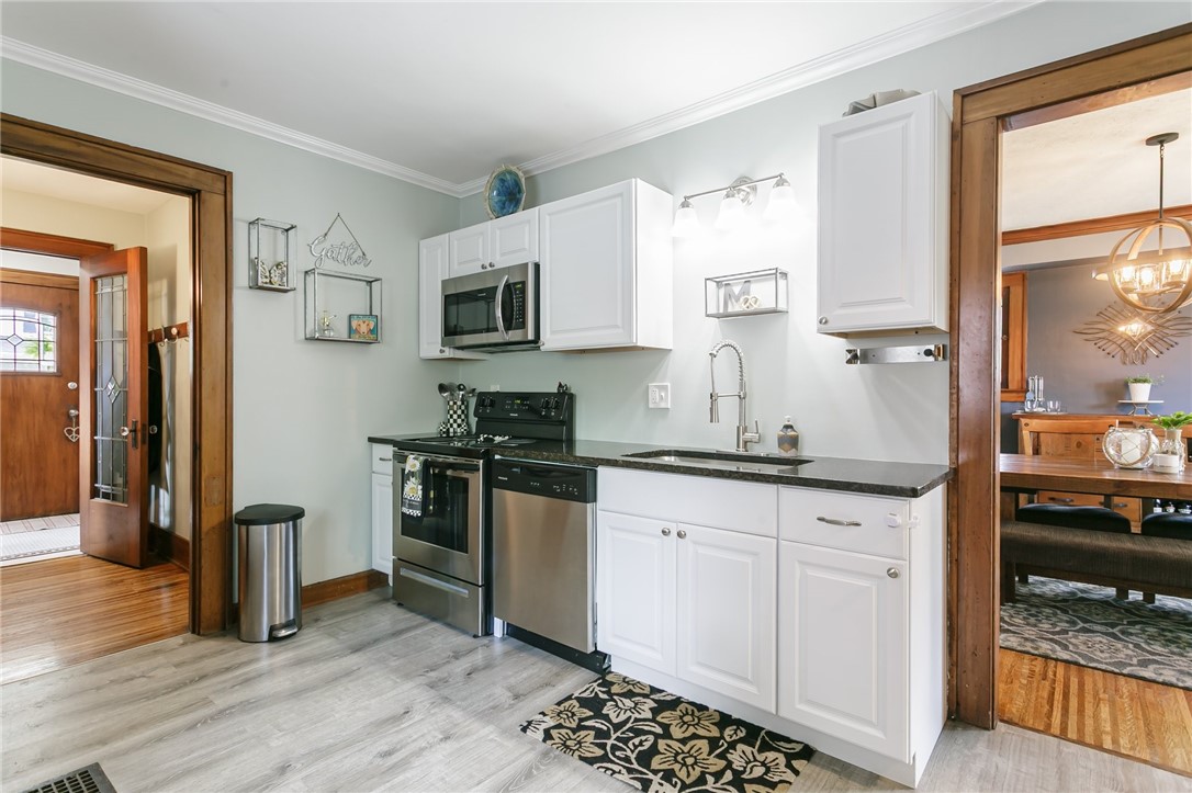 674 Melville Street, Rochester, New York image 14