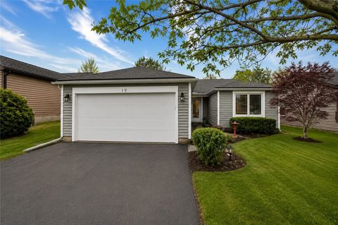 Tiny photo for 19 Tall Tree Drive, Penfield, NY 14526 (MLS # R1665415)