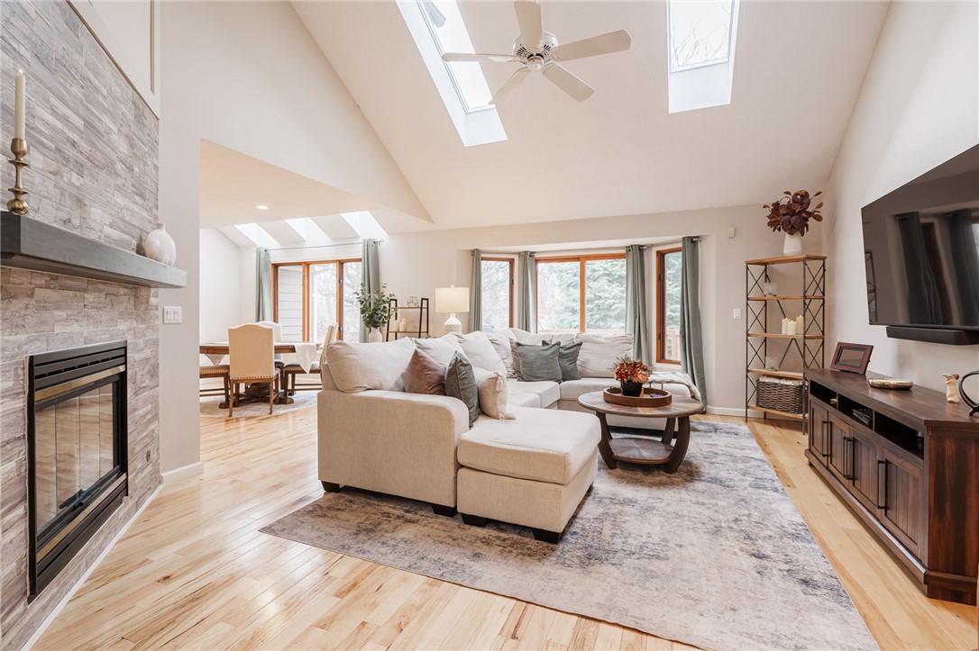 1024 Hillsboro Cove Circle